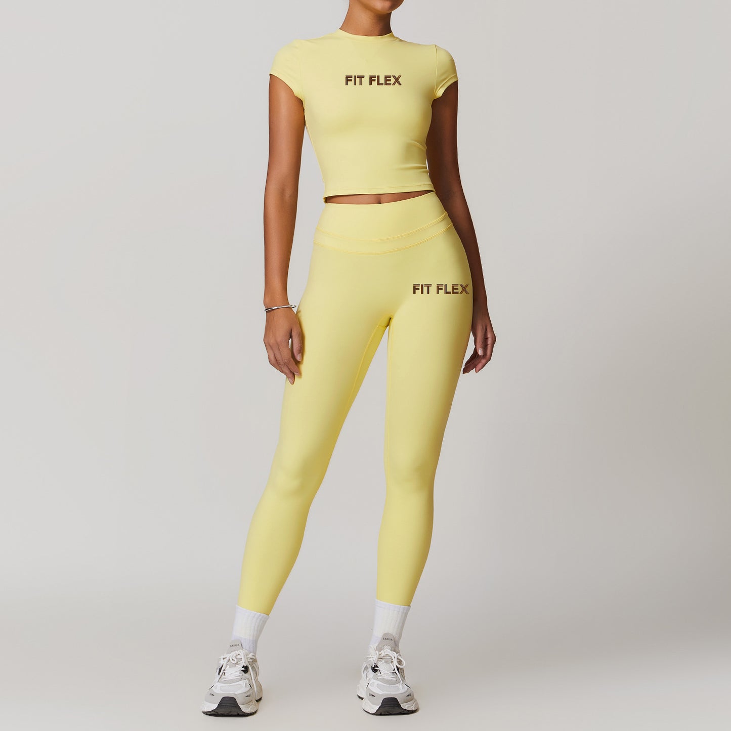 Crop top 2Pcs yoga set image 2